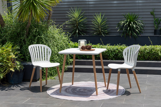 Nassau Social Plastic® Square Bistro Table Set (2 Side Chair)